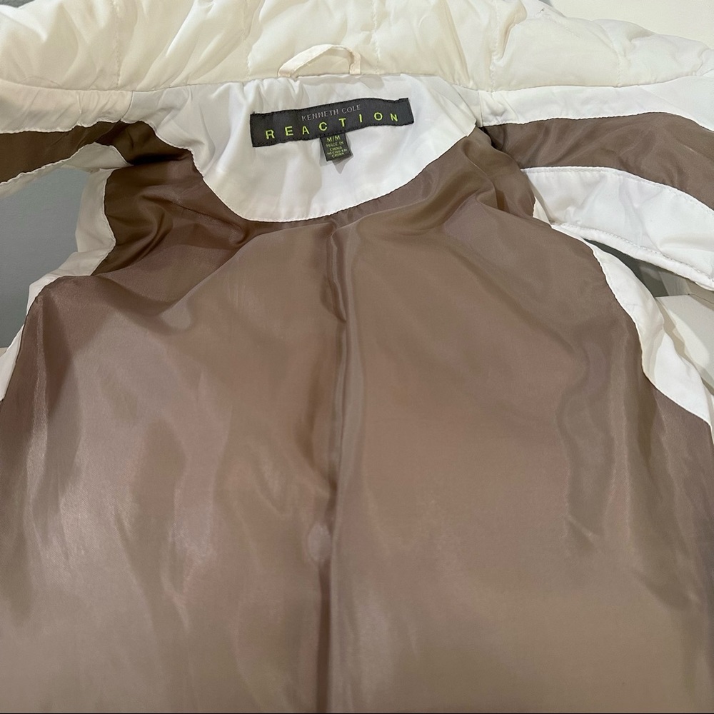 Kenneth Cole Reaction Cream Down Puffer Vest M - Picture 4 of 6
